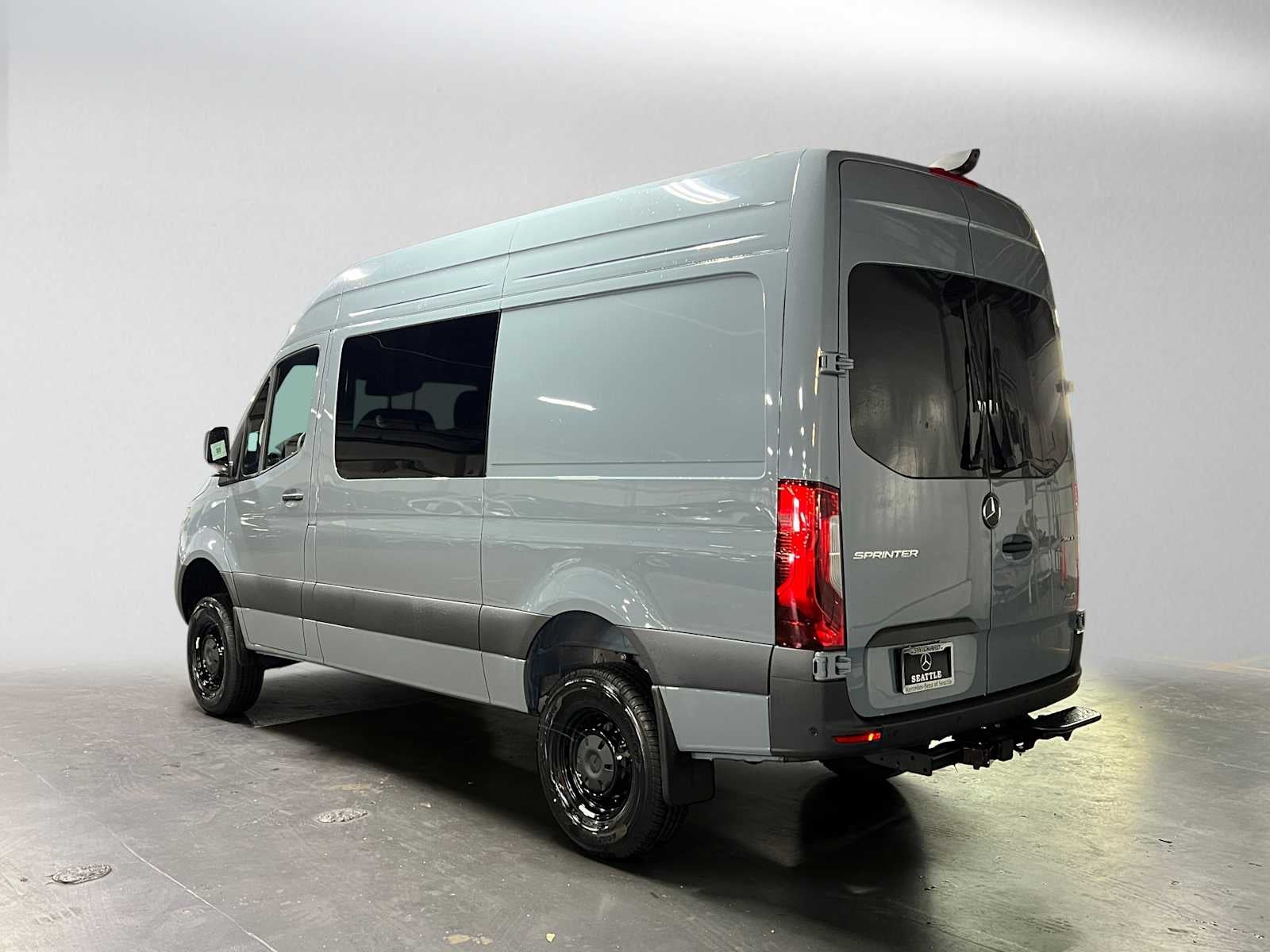 2026 Mercedes-Benz Sprinter 2500 Standard Roof I4 Diesel HO 144 AWD