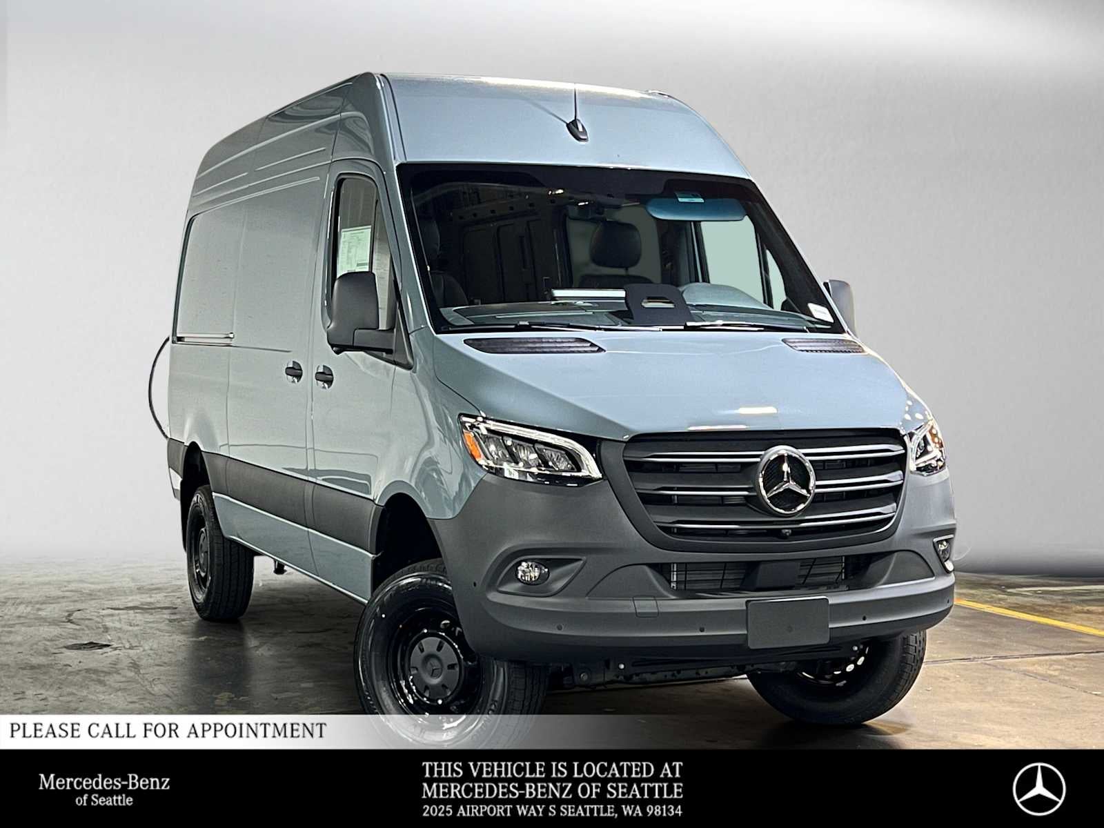 2026 Mercedes-Benz Sprinter Cargo 2500 Standard Roof I4 Diesel HO 144 AWD