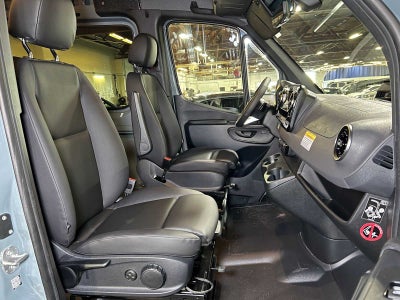 2026 Mercedes-Benz Sprinter Cargo 2500 Standard Roof I4 Diesel HO 144 AWD