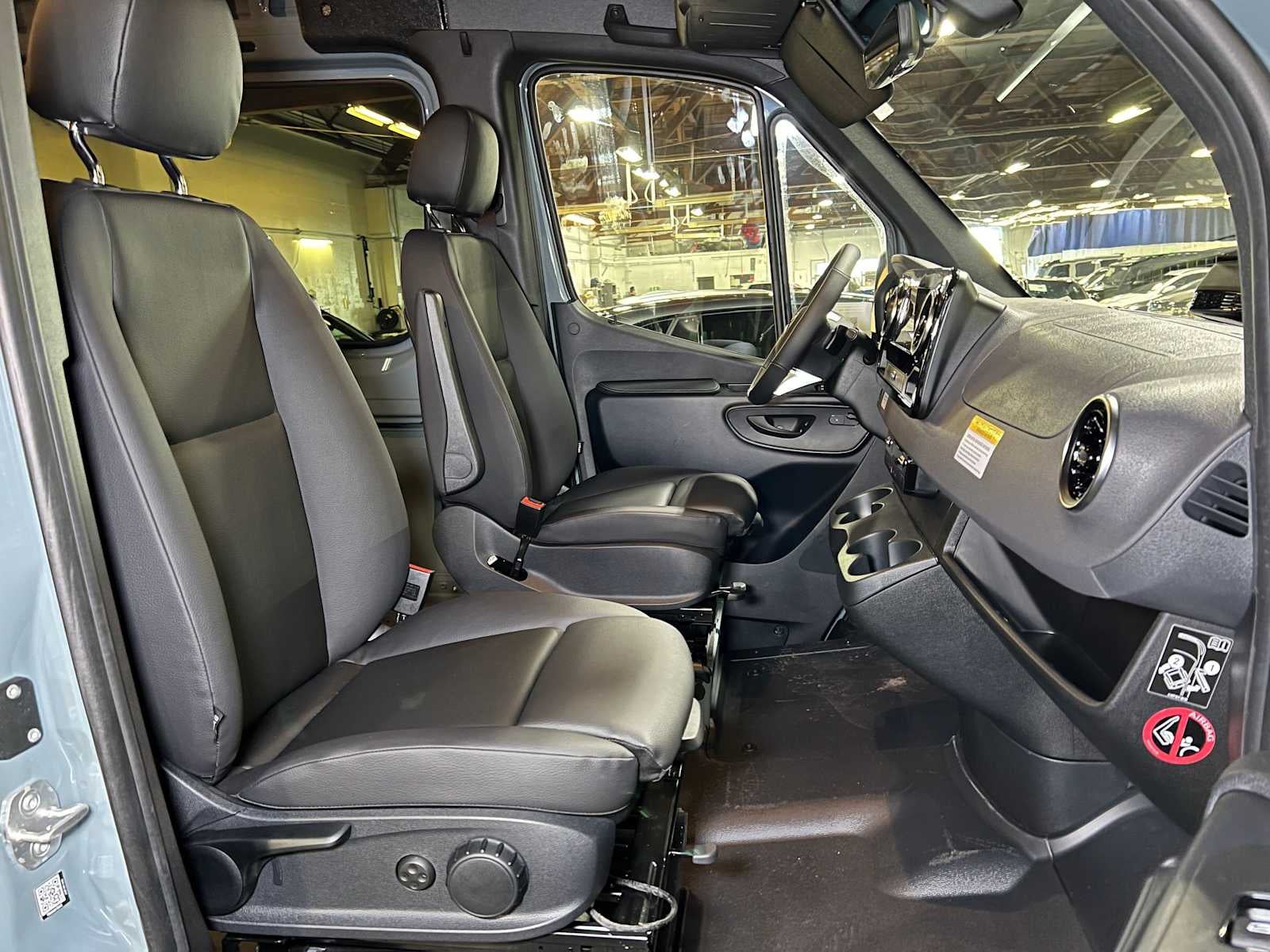 2026 Mercedes-Benz Sprinter Cargo 2500 Standard Roof I4 Diesel HO 144 AWD