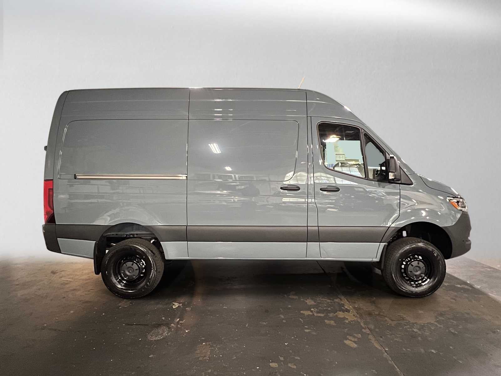2026 Mercedes-Benz Sprinter Cargo 2500 Standard Roof I4 Diesel HO 144 AWD