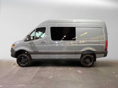 2026 Mercedes-Benz Sprinter Cargo 2500 Standard Roof I4 Diesel HO 144 AWD
