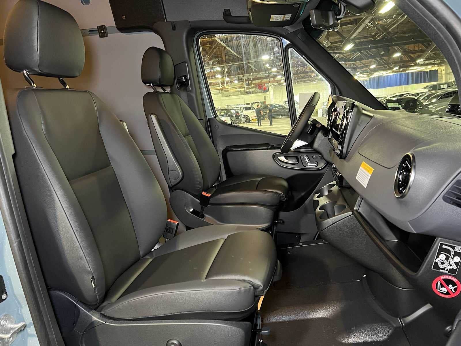 2026 Mercedes-Benz Sprinter Cargo 2500 Standard Roof I4 Diesel HO 144 AWD
