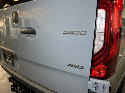 2026 Mercedes-Benz Sprinter Cargo 2500 Standard Roof I4 Diesel HO 144 AWD