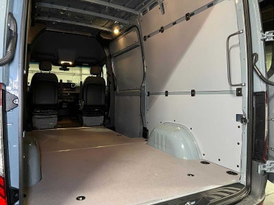2026 Mercedes-Benz Sprinter Cargo 2500 Standard Roof I4 Diesel HO 144 AWD