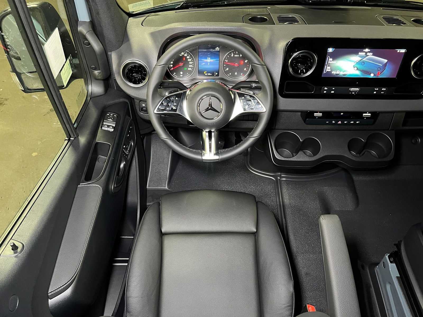 2026 Mercedes-Benz Sprinter Cargo 2500 Standard Roof I4 Diesel HO 144 AWD