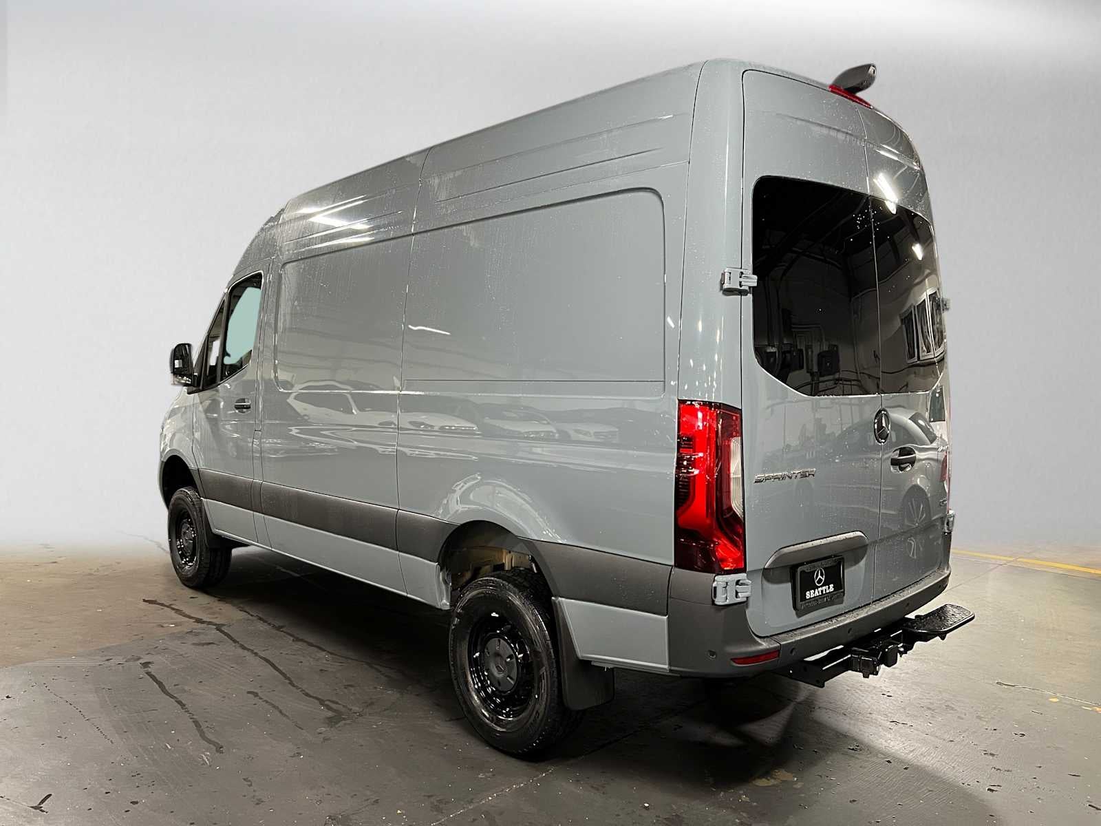 2026 Mercedes-Benz Sprinter Cargo 2500 Standard Roof I4 Diesel HO 144 AWD