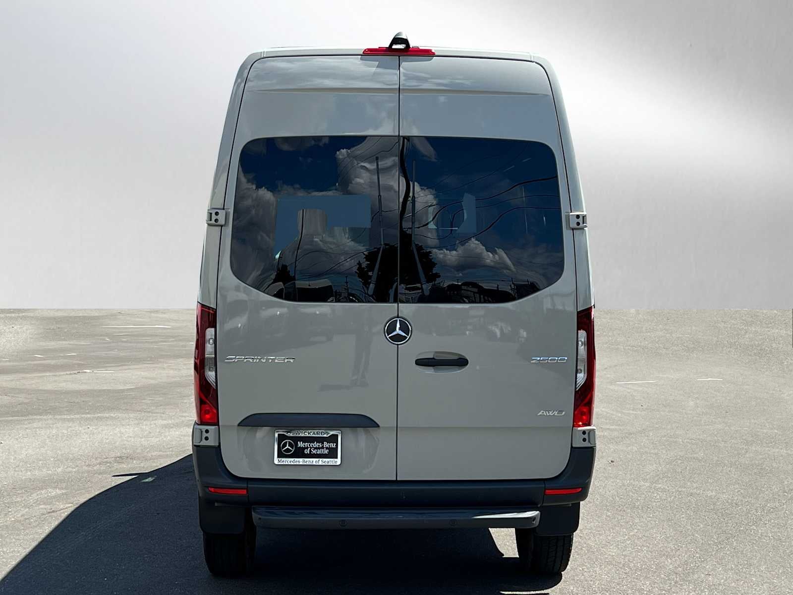 2026 Mercedes-Benz Sprinter 2500 Standard Roof I4 Diesel HO 144 AWD