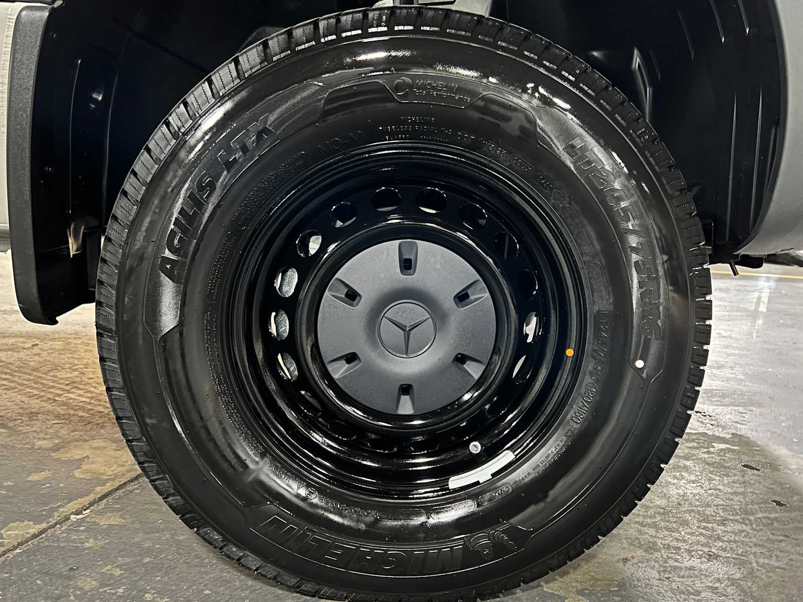 2026 Mercedes-Benz Sprinter 2500 Standard Roof I4 Diesel HO 144 AWD