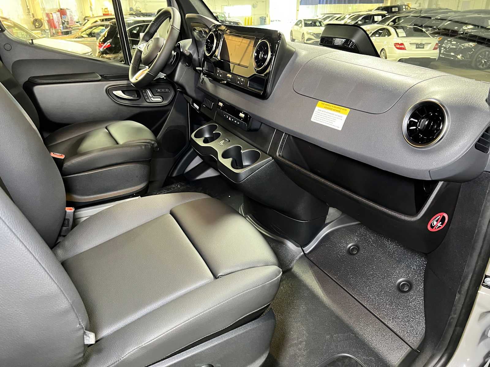 2026 Mercedes-Benz Sprinter Crew 2500 Standard Roof I4 Diesel HO 144 AWD