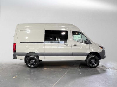 2026 Mercedes-Benz Sprinter Crew 2500 Standard Roof I4 Diesel HO 144 AWD