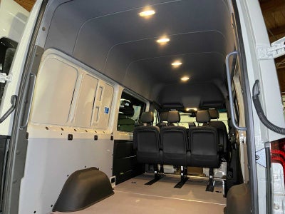 2026 Mercedes-Benz Sprinter Crew 2500 Standard Roof I4 Diesel HO 144 AWD