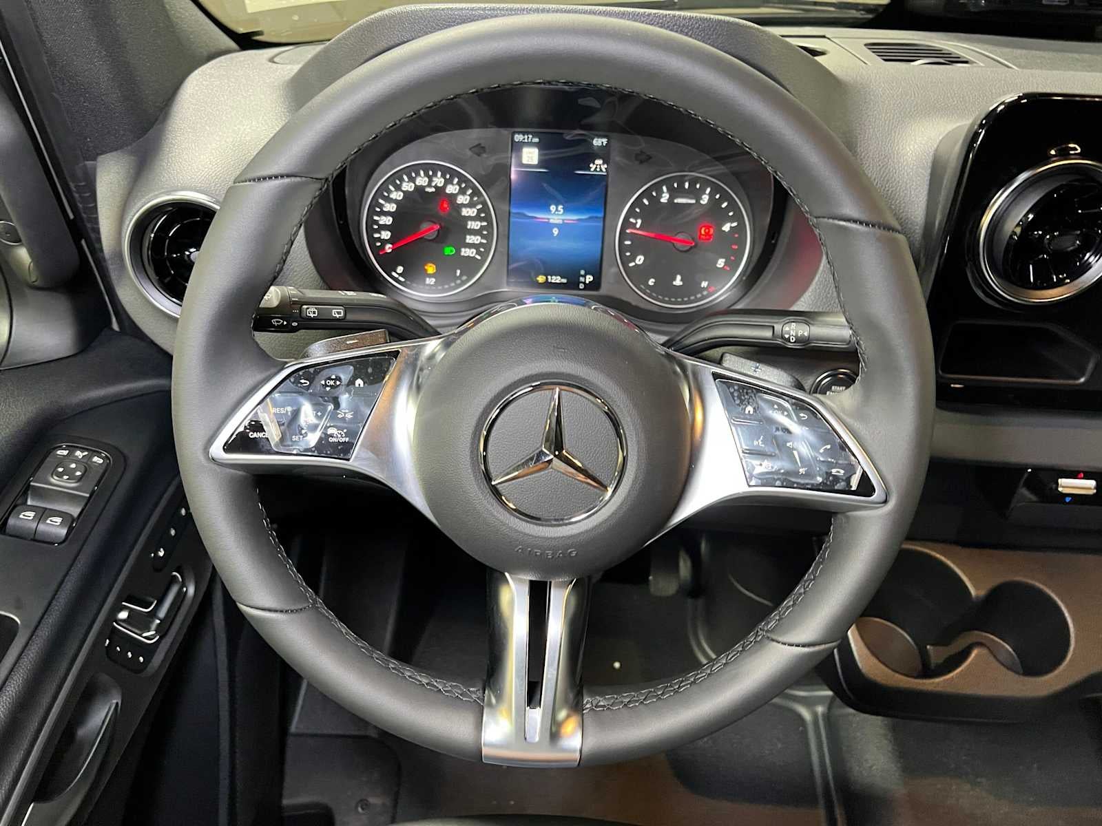 2026 Mercedes-Benz Sprinter Crew 2500 Standard Roof I4 Diesel HO 144 AWD