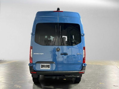 2026 Mercedes-Benz Sprinter Crew 2500 Standard Roof I4 Diesel HO 144 AWD