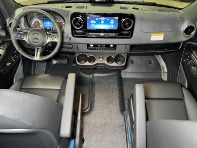 2026 Mercedes-Benz Sprinter Crew 2500 Standard Roof I4 Diesel HO 144 AWD