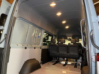 2026 Mercedes-Benz Sprinter Crew 2500 Standard Roof I4 Diesel HO 144 AWD