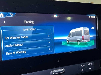 2026 Mercedes-Benz Sprinter Crew 2500 Standard Roof I4 Diesel HO 144 AWD