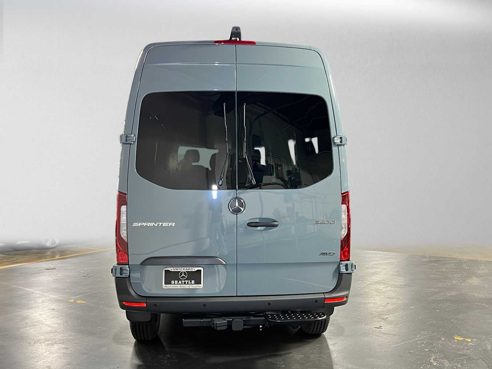 2026 Mercedes-Benz Sprinter Crew 2500 Standard Roof I4 Diesel HO 144 AWD