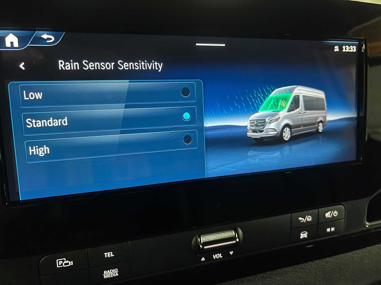 2026 Mercedes-Benz Sprinter 2500 Standard Roof I4 Diesel HO 144 AWD