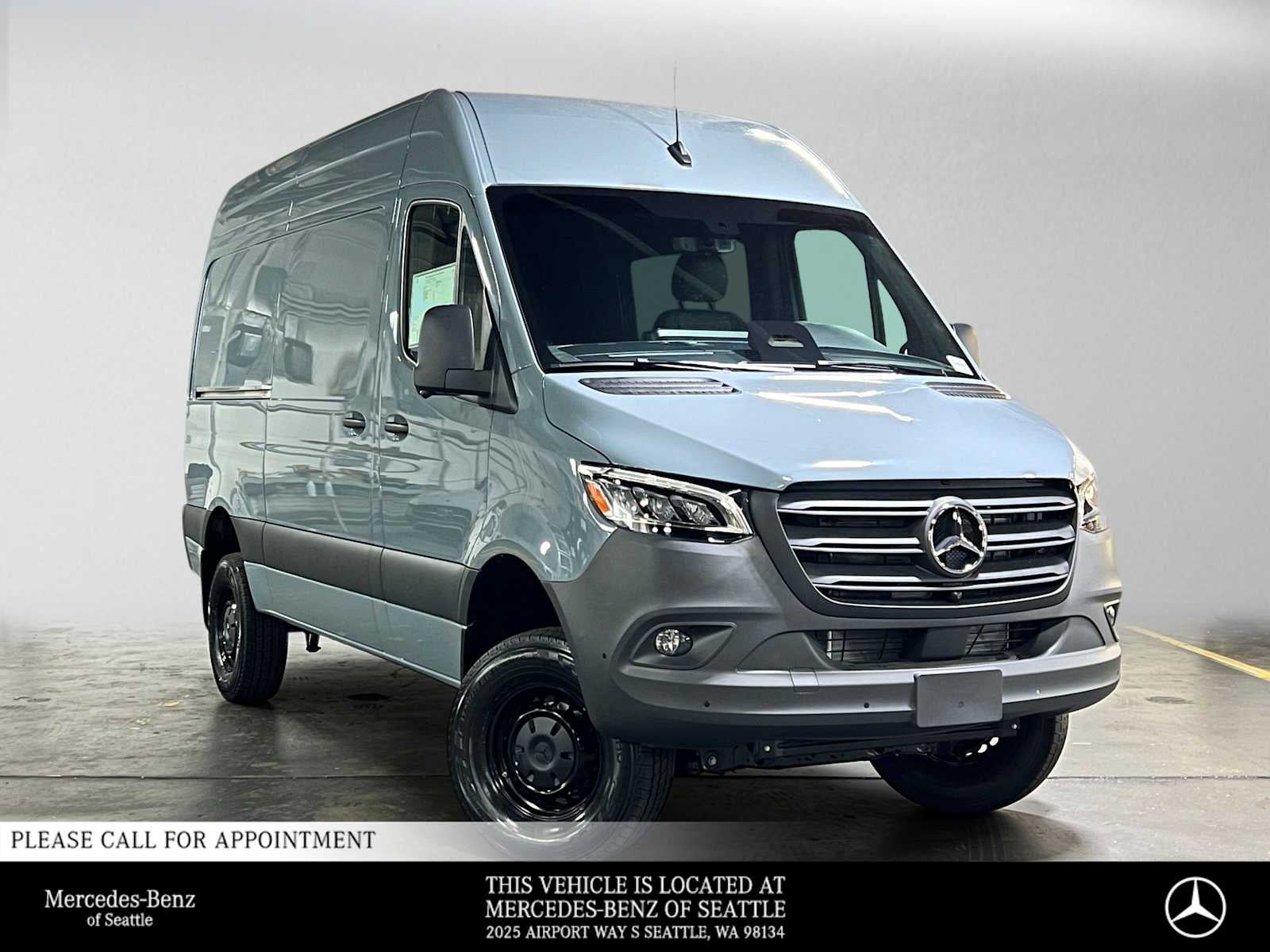 2026 Mercedes-Benz Sprinter Cargo 2500 Standard Roof I4 Diesel HO 144 AWD