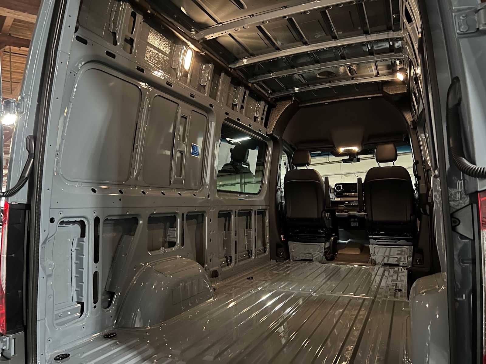 2026 Mercedes-Benz Sprinter Cargo 2500 Standard Roof I4 Diesel HO 144 AWD