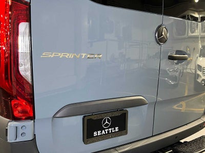 2026 Mercedes-Benz Sprinter Crew 2500 Standard Roof I4 Diesel HO 144 AWD