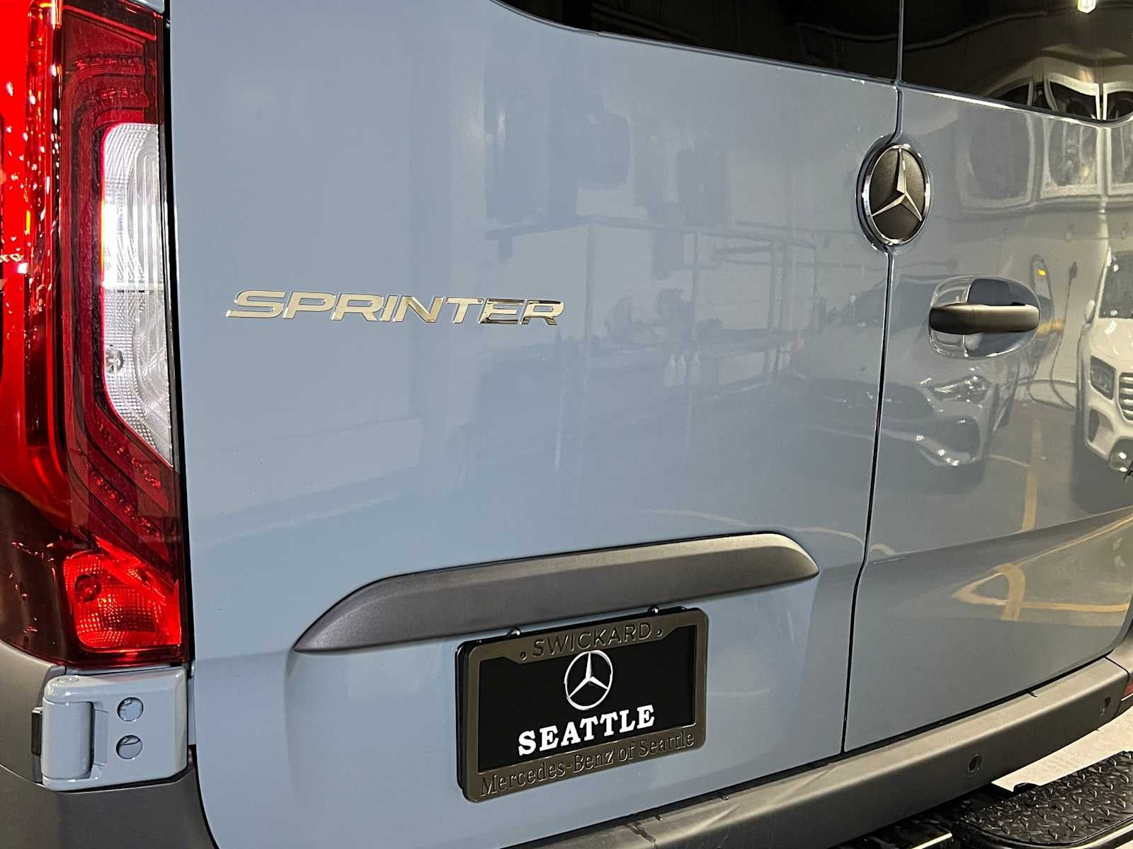 2026 Mercedes-Benz Sprinter Crew 2500 Standard Roof I4 Diesel HO 144 AWD