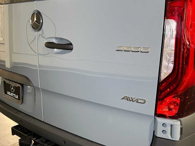 2026 Mercedes-Benz Sprinter Crew 2500 Standard Roof I4 Diesel HO 144 AWD