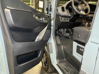 2026 Mercedes-Benz Sprinter Crew 2500 Standard Roof I4 Diesel HO 144 AWD