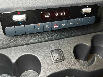 2026 Mercedes-Benz Sprinter Crew 2500 Standard Roof I4 Diesel HO 144 AWD
