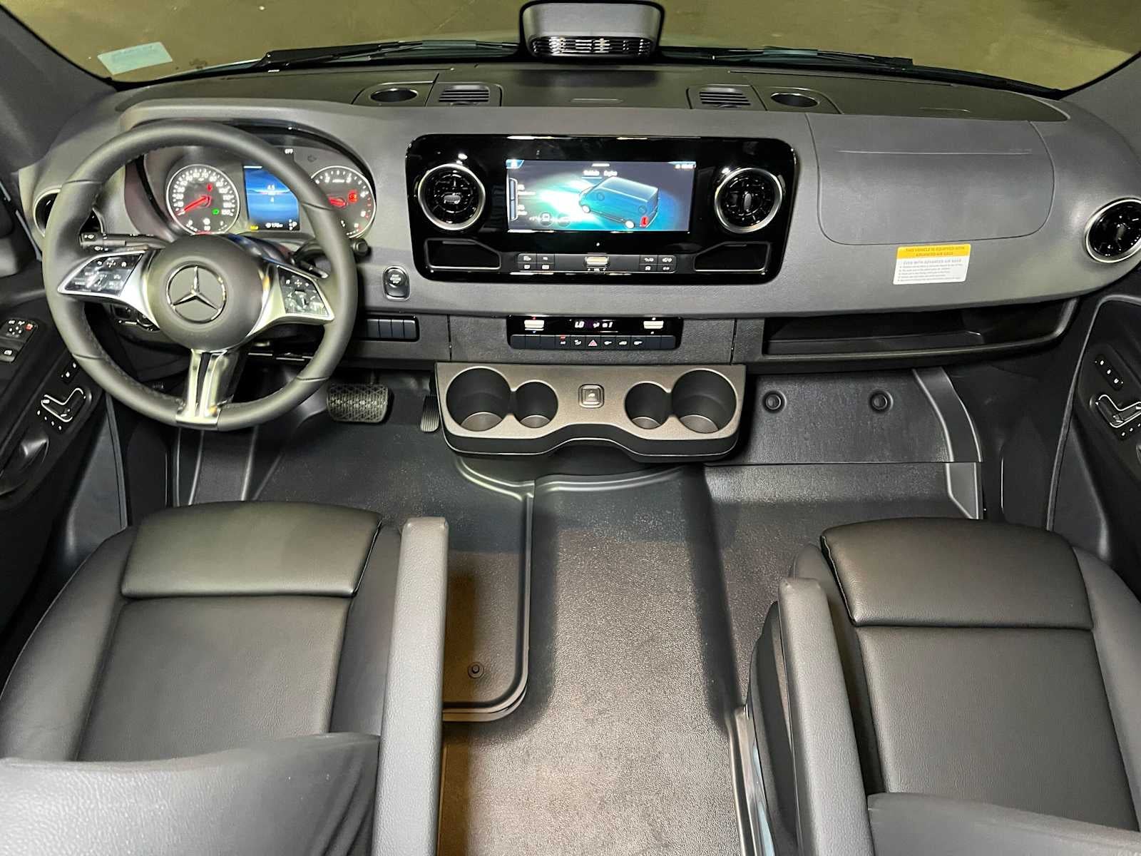 2026 Mercedes-Benz Sprinter Crew 2500 Standard Roof I4 Diesel HO 144 AWD