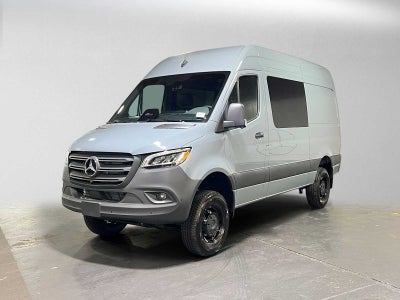 2026 Mercedes-Benz Sprinter Crew 2500 Standard Roof I4 Diesel HO 144 AWD
