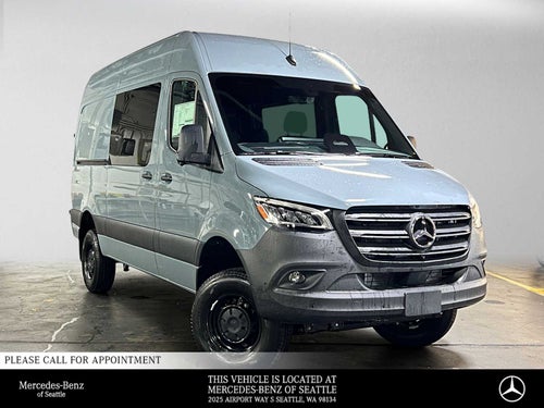 2026 Mercedes-Benz Sprinter Crew 2500 Standard Roof I4 Diesel HO 144 AWD