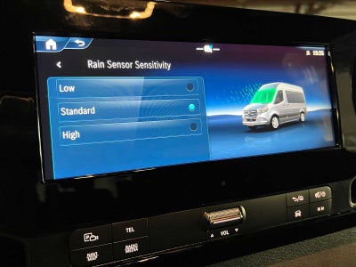 2026 Mercedes-Benz Sprinter Crew 2500 Standard Roof I4 Diesel HO 144 AWD