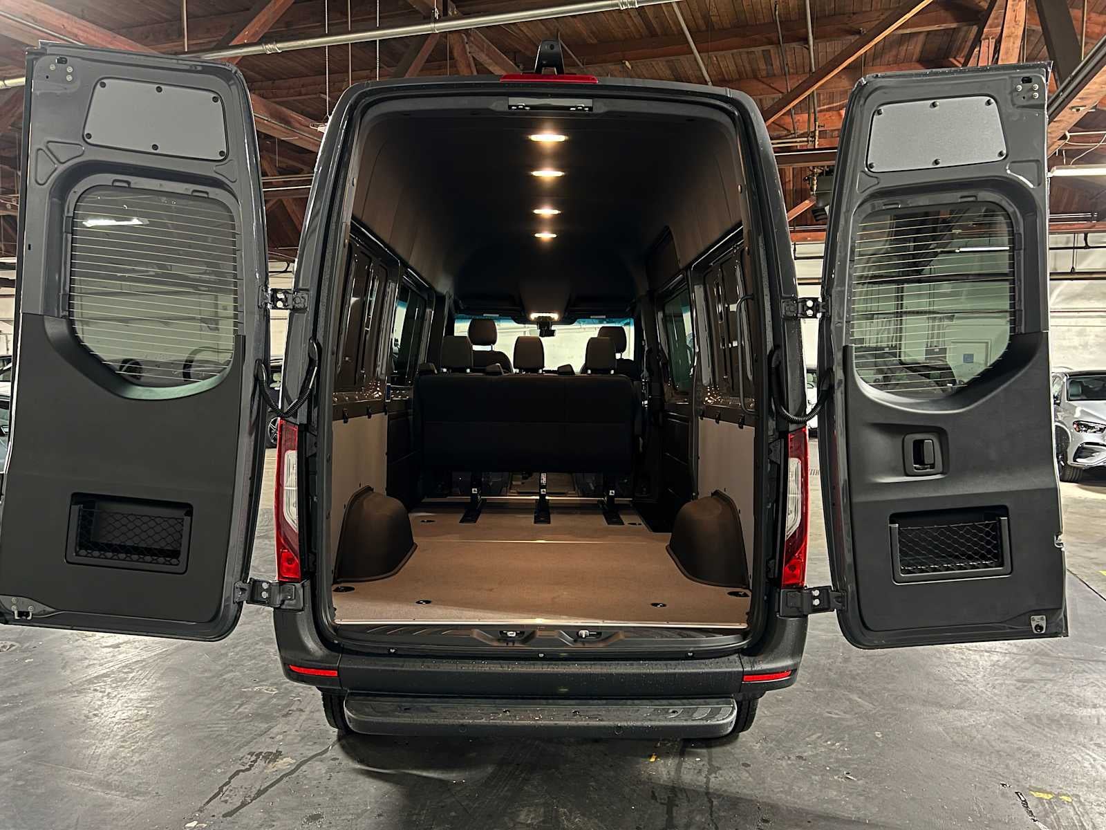 2026 Mercedes-Benz Sprinter 2500 Standard Roof I4 Diesel HO 144" AWD