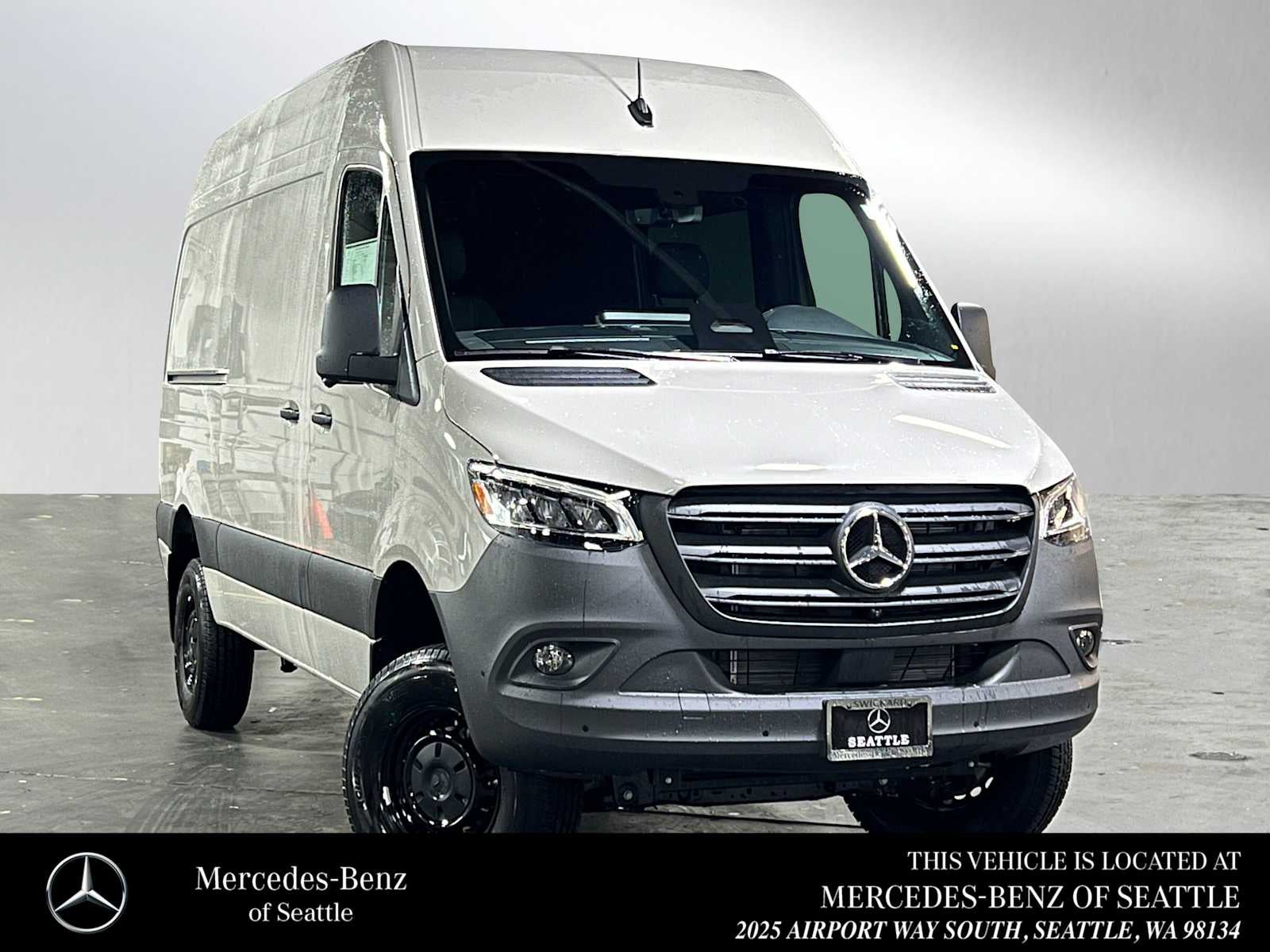 2026 Mercedes-Benz Sprinter 2500 Standard Roof I4 Diesel HO 144 AWD
