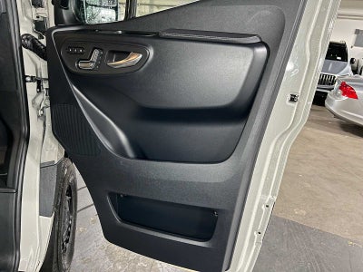 2026 Mercedes-Benz Sprinter 2500 Standard Roof I4 Diesel HO 144 AWD