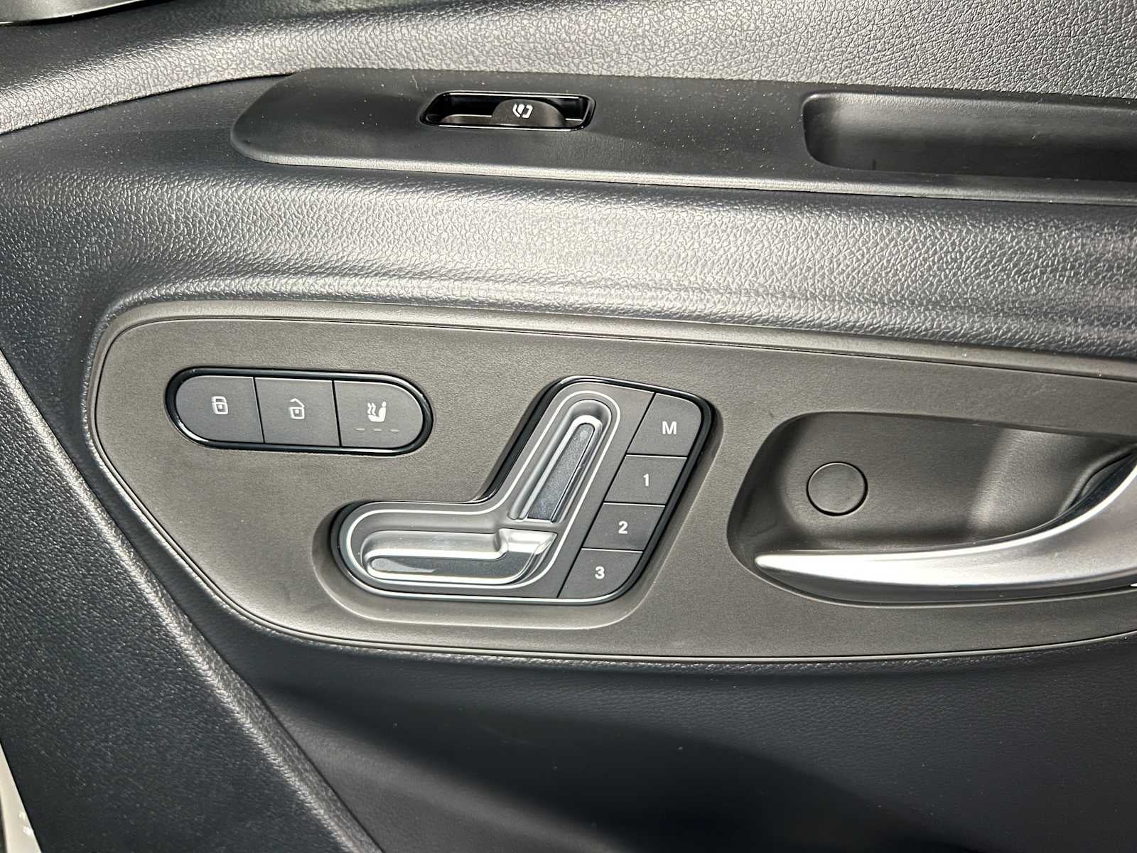 2026 Mercedes-Benz Sprinter 2500 Standard Roof I4 Diesel HO 144 AWD