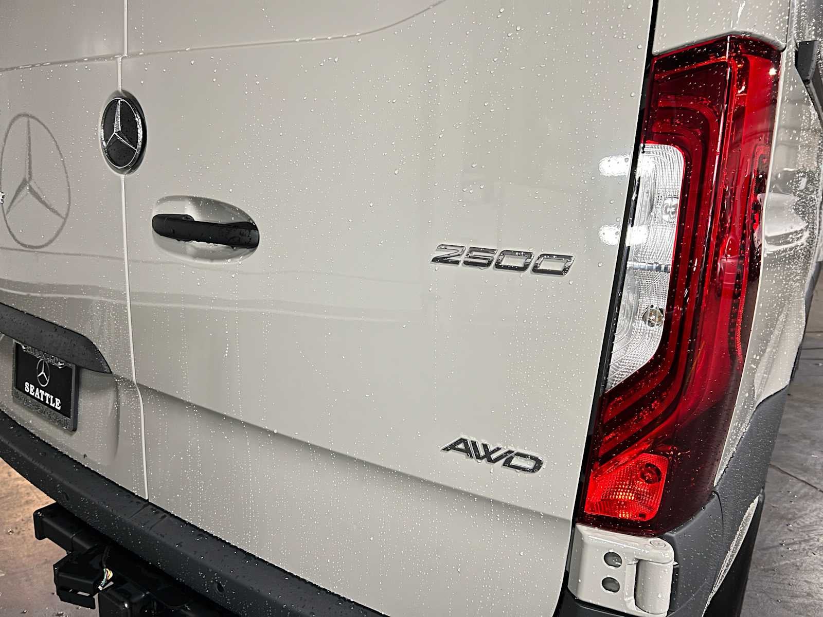 2026 Mercedes-Benz Sprinter 2500 Standard Roof I4 Diesel HO 144 AWD