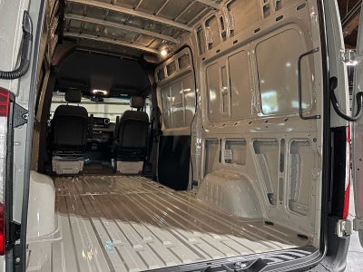 2026 Mercedes-Benz Sprinter 2500 Standard Roof I4 Diesel HO 144 AWD