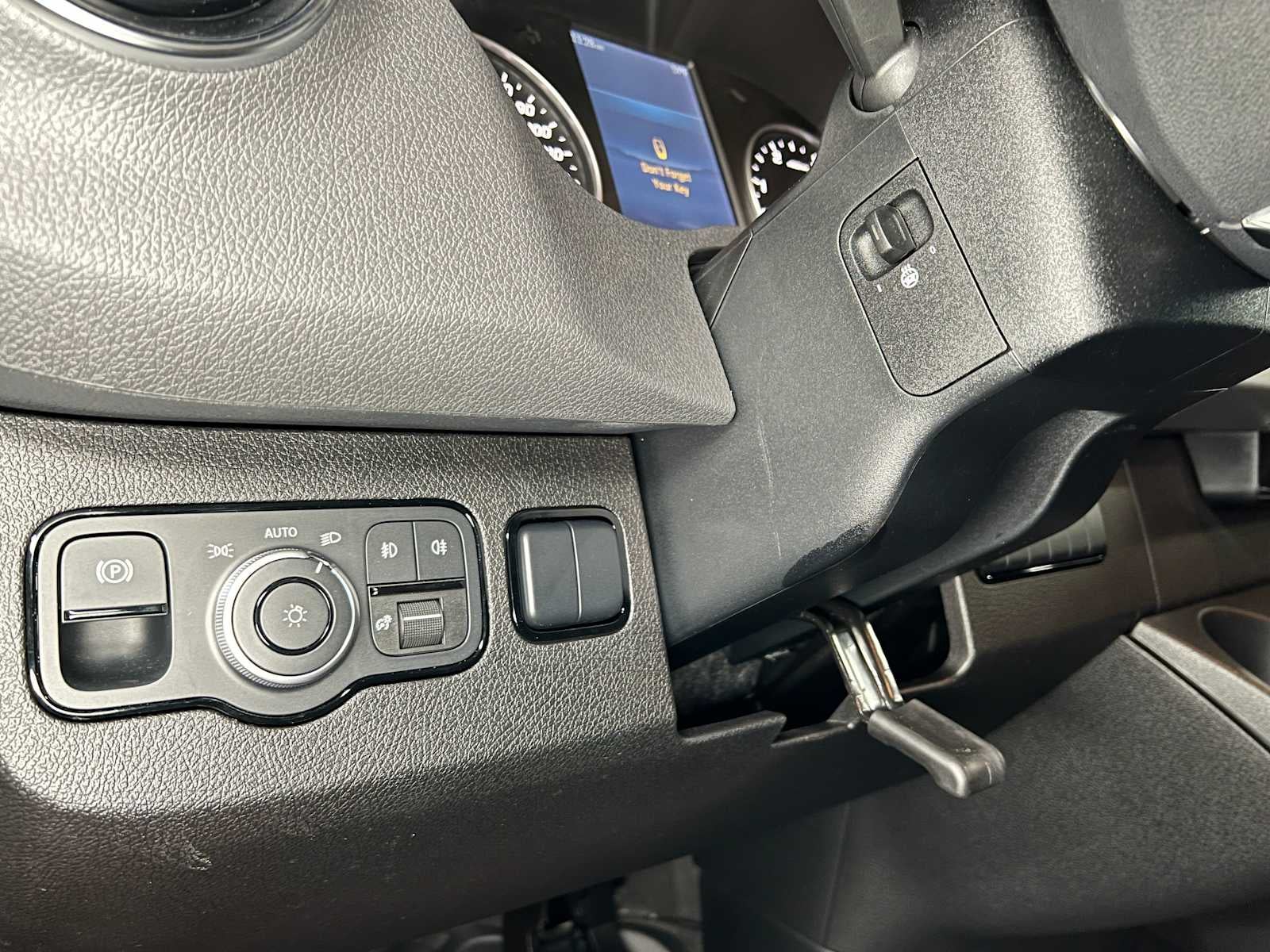 2026 Mercedes-Benz Sprinter 2500 Standard Roof I4 Diesel HO 144 AWD