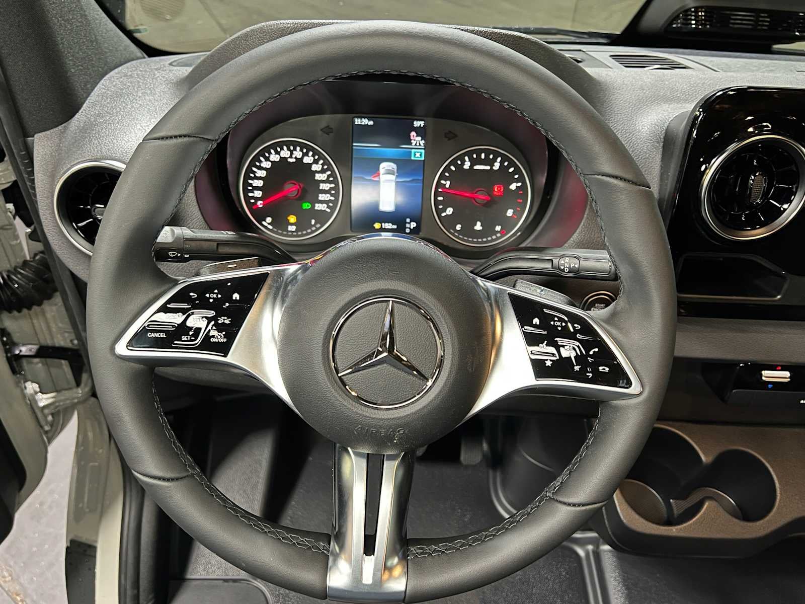 2026 Mercedes-Benz Sprinter 2500 Standard Roof I4 Diesel HO 144 AWD