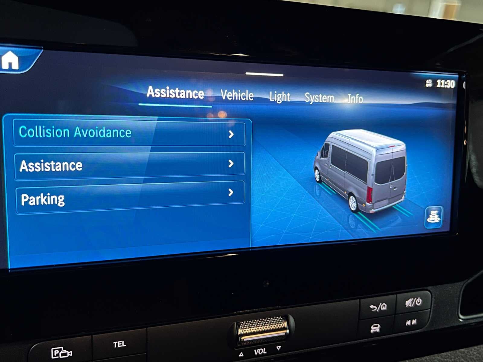 2026 Mercedes-Benz Sprinter 2500 Standard Roof I4 Diesel HO 144 AWD