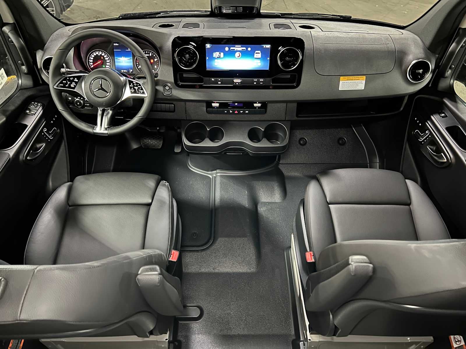 2026 Mercedes-Benz Sprinter 2500 Standard Roof I4 Diesel HO 144 AWD