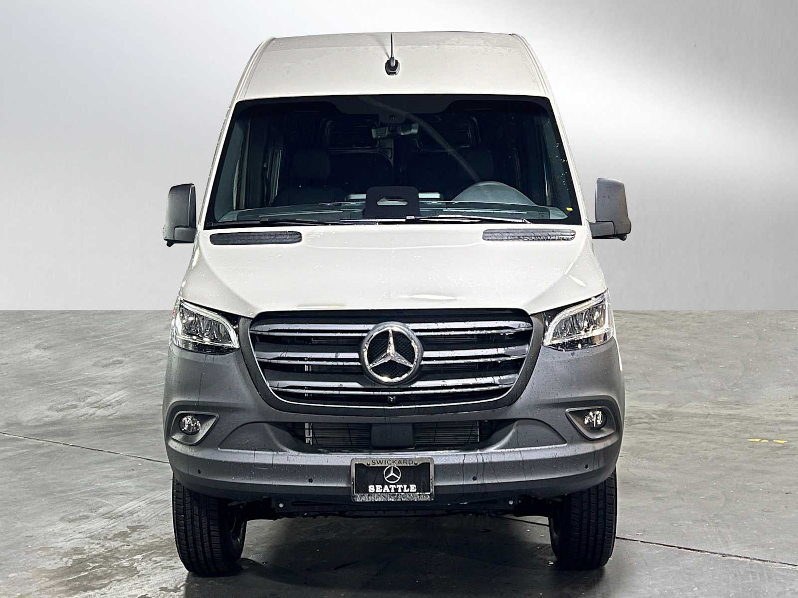 2026 Mercedes-Benz Sprinter 2500 Standard Roof I4 Diesel HO 144 AWD