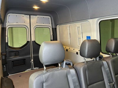 2026 Mercedes-Benz Sprinter Crew 2500 Standard Roof I4 Diesel HO 144 AWD