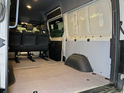 2026 Mercedes-Benz Sprinter Crew 2500 Standard Roof I4 Diesel HO 144 AWD