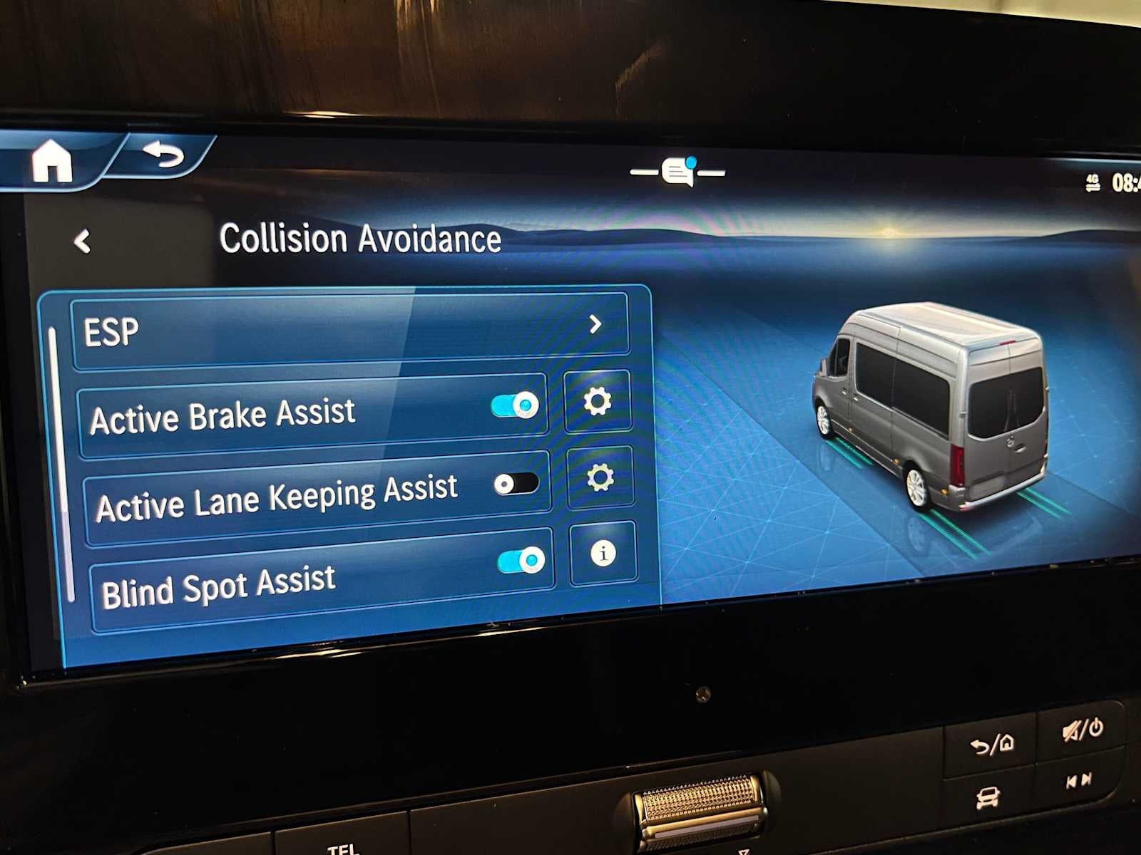 2026 Mercedes-Benz Sprinter Crew 2500 Standard Roof I4 Diesel HO 144 AWD
