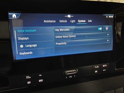 2026 Mercedes-Benz Sprinter Crew 2500 Standard Roof I4 Diesel HO 144 AWD