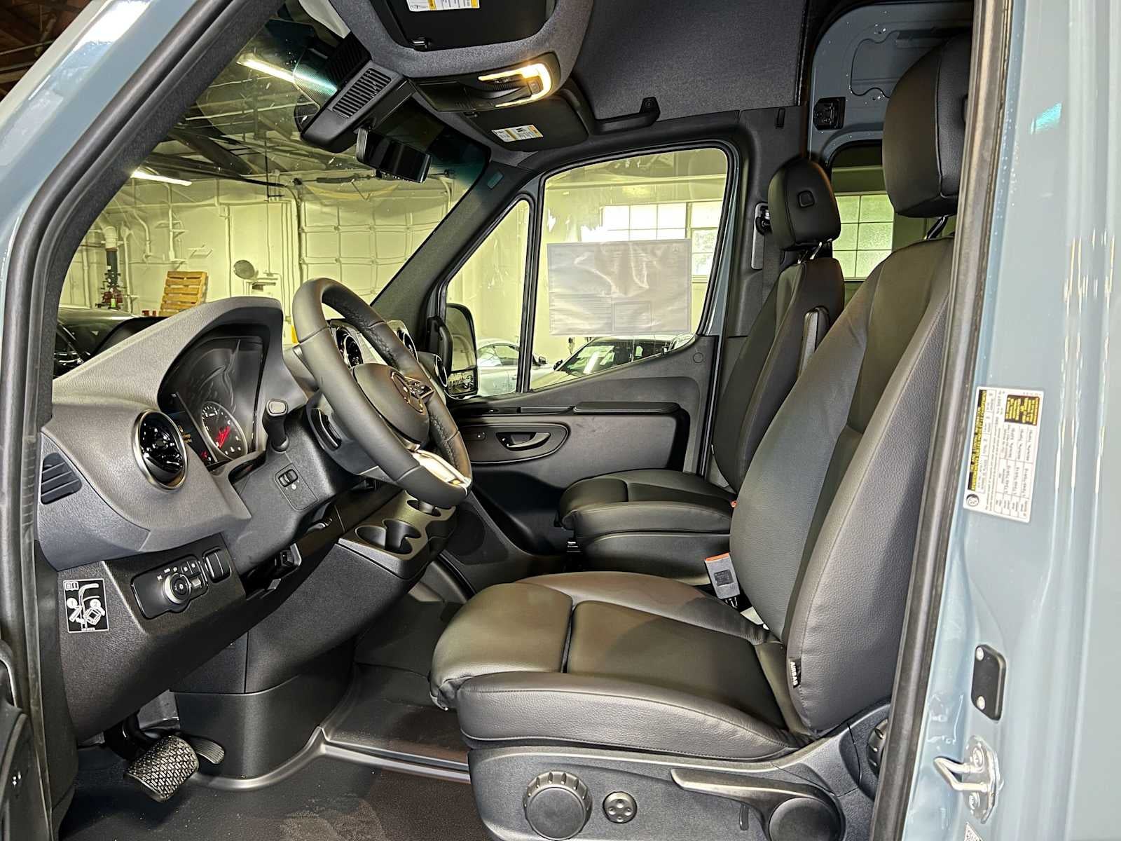 2026 Mercedes-Benz Sprinter Cargo 2500 Standard Roof I4 Diesel HO 144 AWD